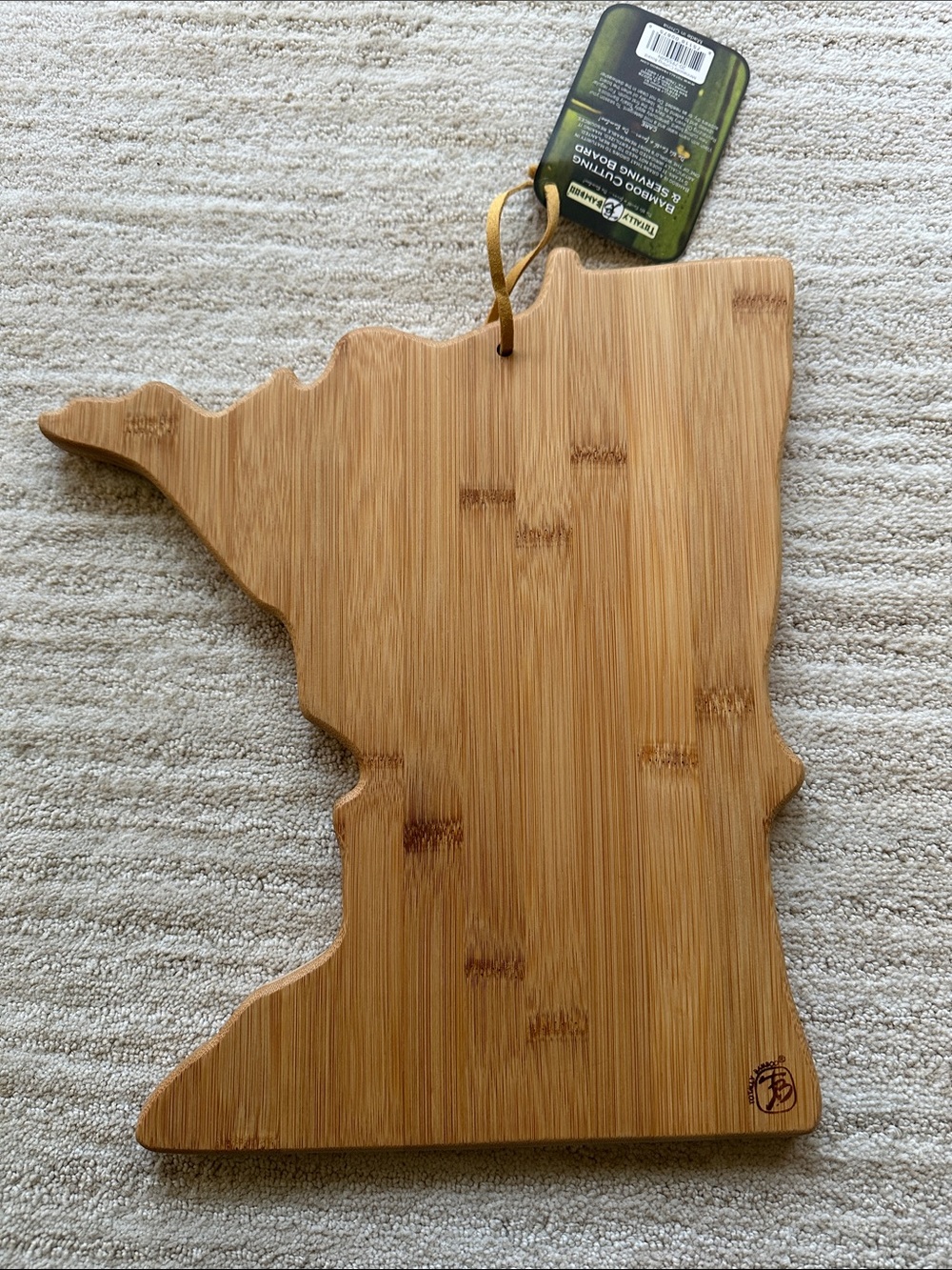 NWT Totally Bamboo Minnesota Cutting Charcuterie Board w Co-branding - Picture 3 of 9